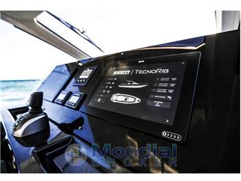 PIRELLI 42 FB-SPEEDBOAT  