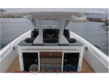 PIRELLI 42 FB-SPEEDBOAT  