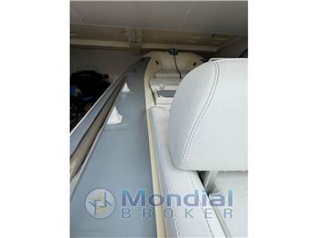 TENDER WILLIAMS SPORTJET 395