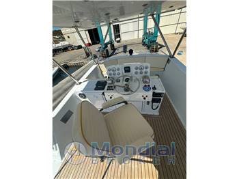 HATTERAS 53