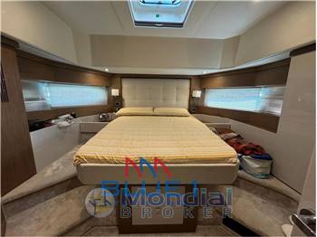 Cranchi Eco Trawler 43