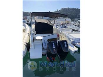 Quicksilver 875 Sunseck 2022