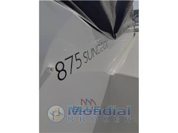 Quicksilver 875 Sunseck 2022