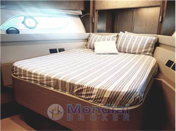 Ferretti Yachts Ferretti 550
