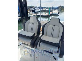 JEANNEAU CAP CAMARAT 9.0WA SERIE 2