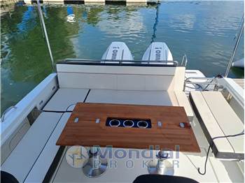 JEANNEAU CAP CAMARAT 9.0WA SERIE 2