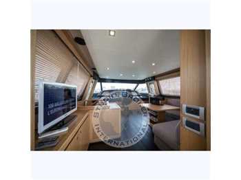 Ferretti Navetta 26