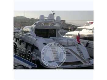 Overmarine Mangusta 108