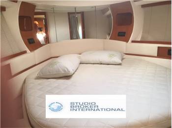 PERSHING 50 ht