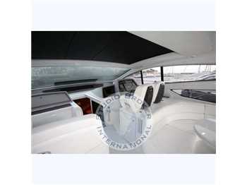 Pershing 56