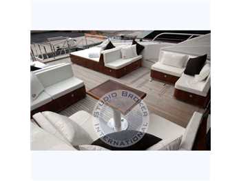 Overmarine Mangusta 92