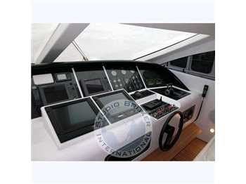 Overmarine Mangusta 72