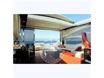 Azimut 62 s
