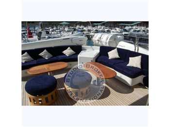 Benetti Tradition 100