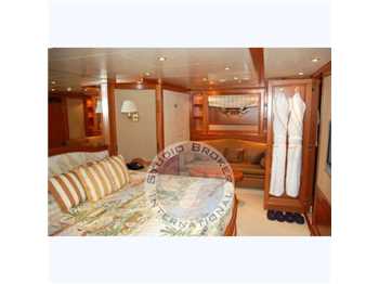 Benetti Tradition 100