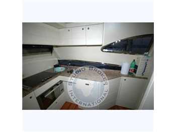 Ferretti 680