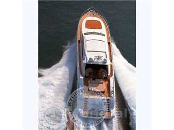 Overmarine Mangusta 92