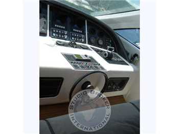 Overmarine Mangusta 72