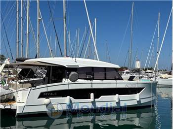 Fountaine Pajot MY 4.S