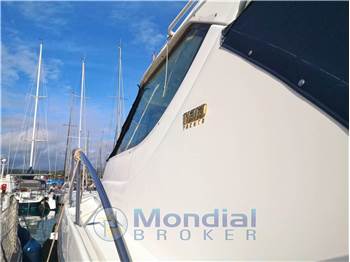 Tiara Yachts 4300 Sovran