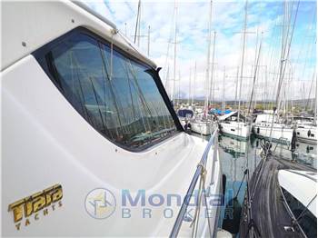 Tiara Yachts 4300 Sovran