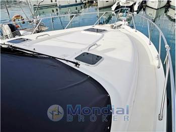 Tiara Yachts 4300 Sovran