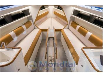 Italia Yachts Italia 9.98
