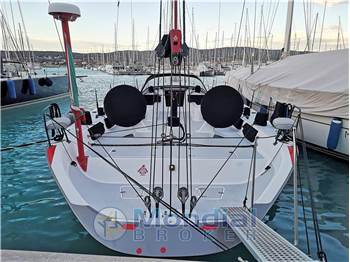 Bakewell-White Pocket Maxi