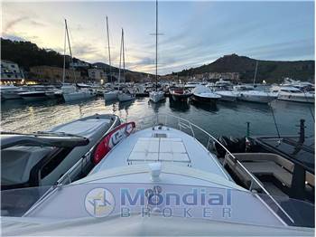 Raffaelli Middle fly