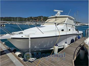 Boston Whaler 345 Conquest