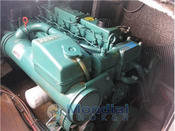 Jeanneau Merry Fisher 900