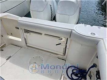 Boston Whaler 270 OUTRAGE