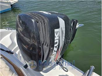 Ranieri Shadow 26