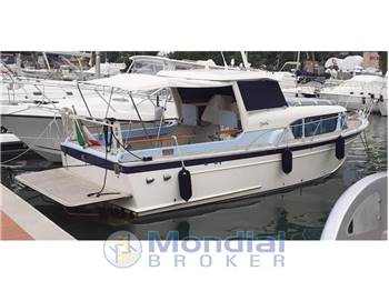 Italcantieri Bora 3