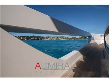 Cayman Yachts 400 WA