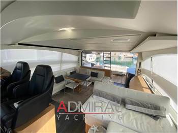 Pershing Pershing 74