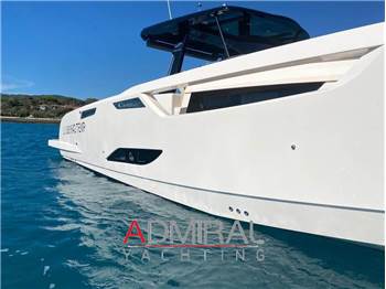 Cayman Yachts 400 WA