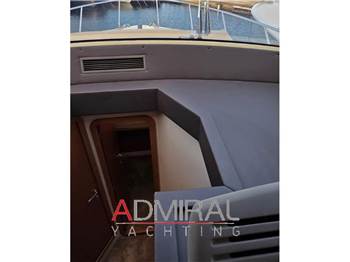 Ferretti Yachts FERRETTI 470