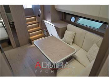 Cayman Yachts 540 WA