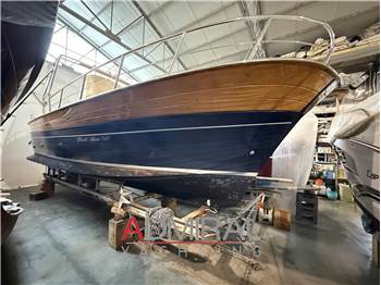 Fratelli Aprea Sorrento 765 Open Cruise