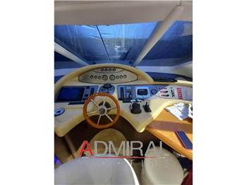Azimut 62