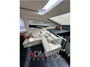 Pershing Pershing 70