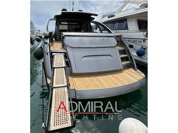Pershing Pershing 70