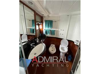 Princess Yachts 67