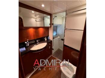 Princess Yachts 67