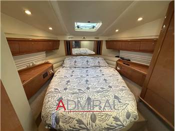 Sealine F 42/5