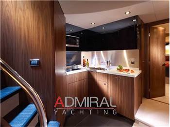 Sunseeker Predator 64