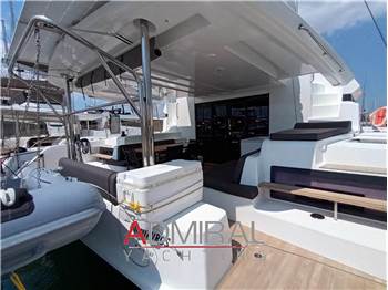 Lagoon 51