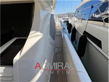 Azimut 70 Flybridge