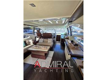 Azimut 62S